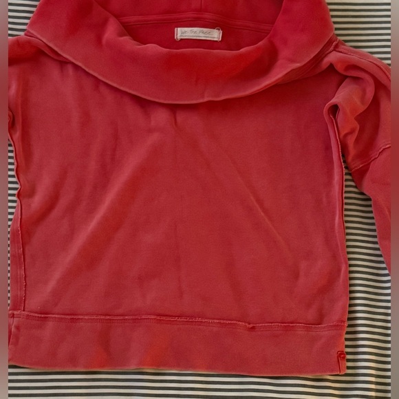 We a the Free People Red off the shoulder or cowl neck sweater - Picture 1 of 2